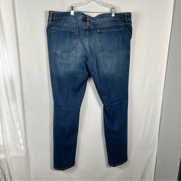 Merona Target Women’s Modern Straight Medium Wash Stretch Denim Jeans Size 18 - Picture 4 of 6